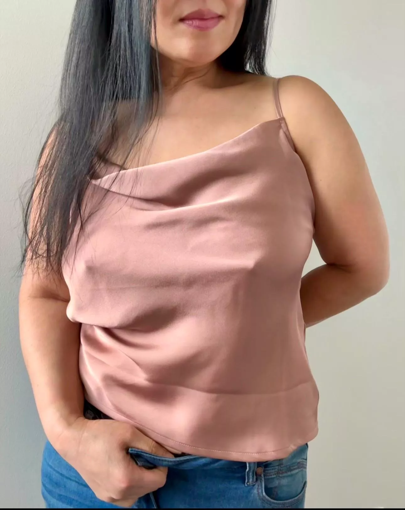 How would a bra work with this shirt?