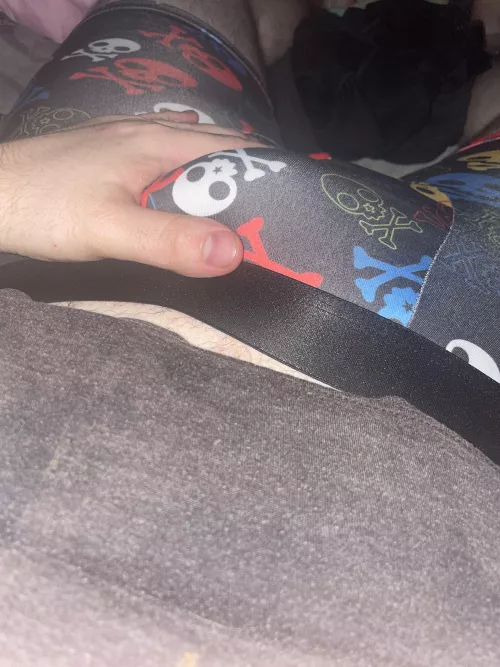 How’s my cock look?