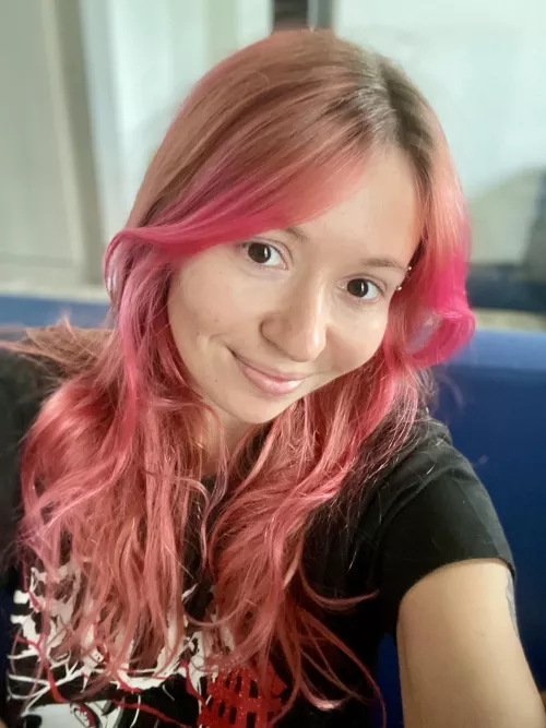 I dyed my hair and I think it’s very cool