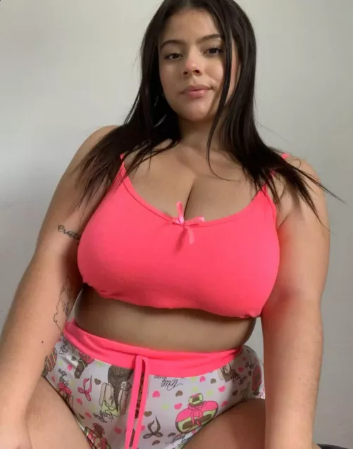 I’d love to get on my knees and show you my best donut smile.
