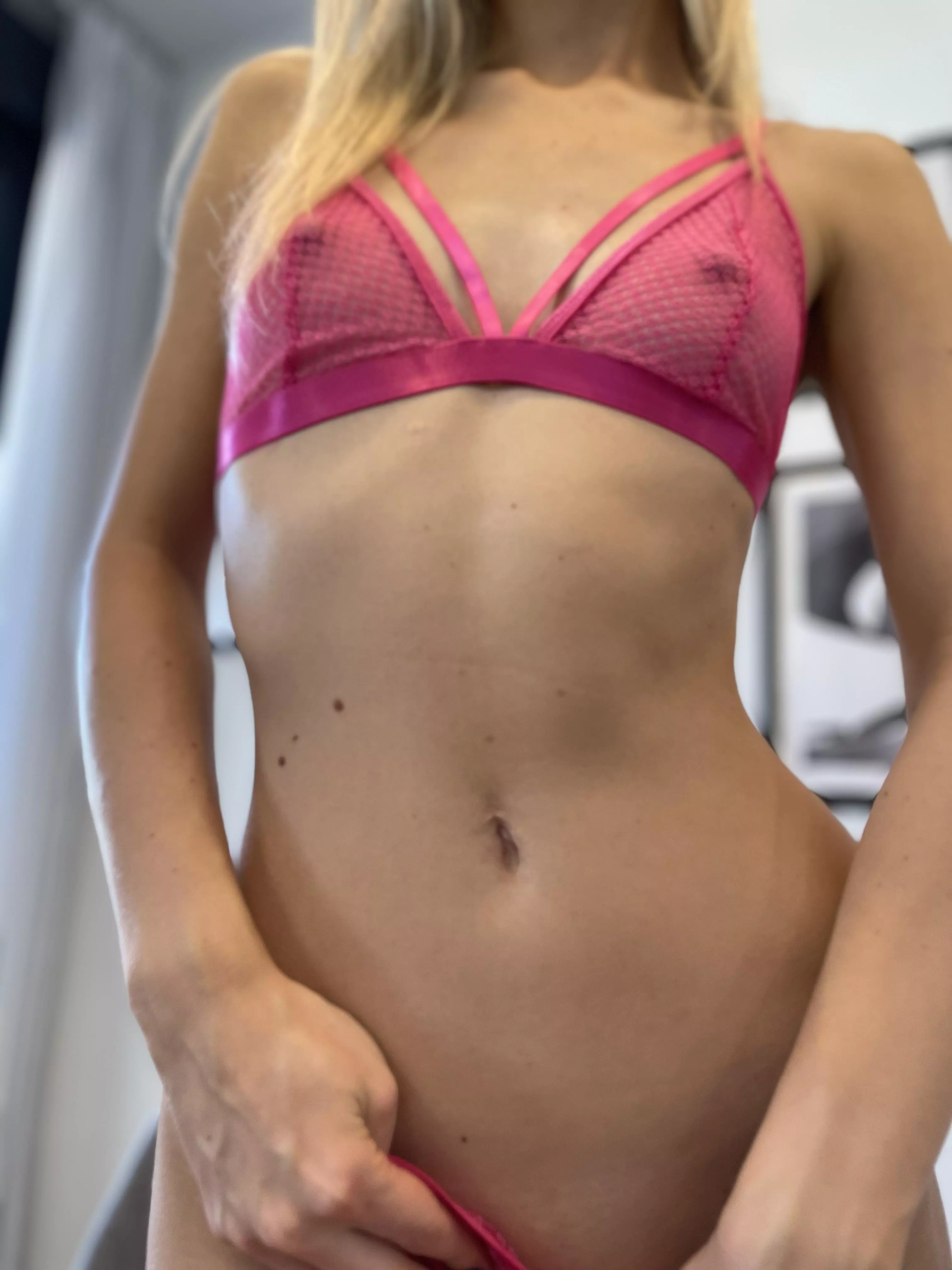 Let your fantasies come alive with me