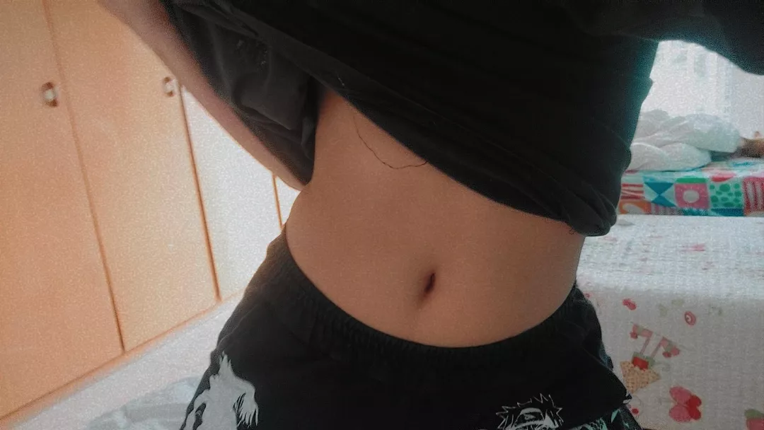 My 18yo tummie, thoughts?