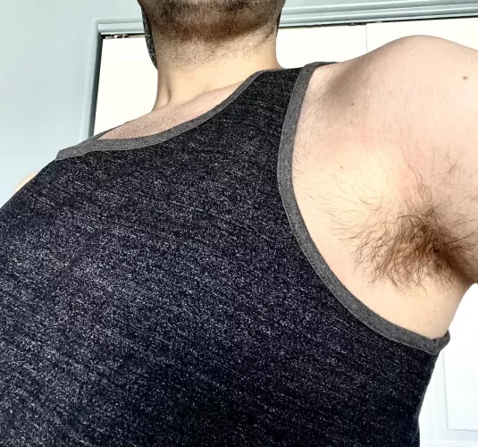 My fur is nice and ripe for your licking pleasure 👅