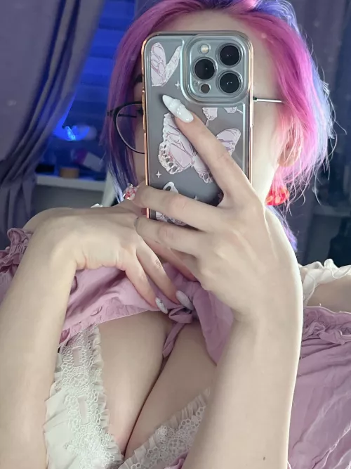 my melons need a helping hand