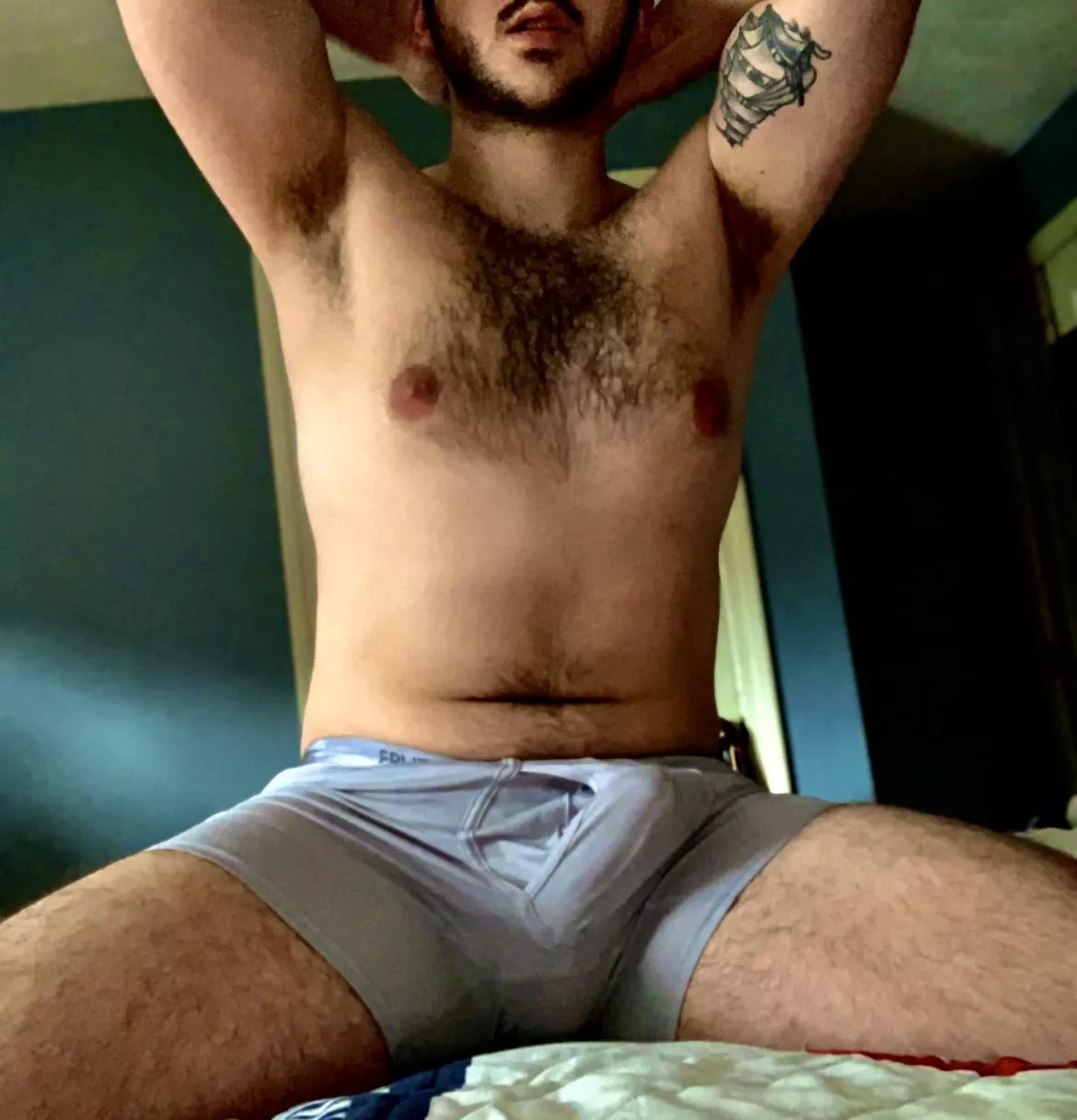 Never had a 6 pack, but hopefully the bulge makes up for it!