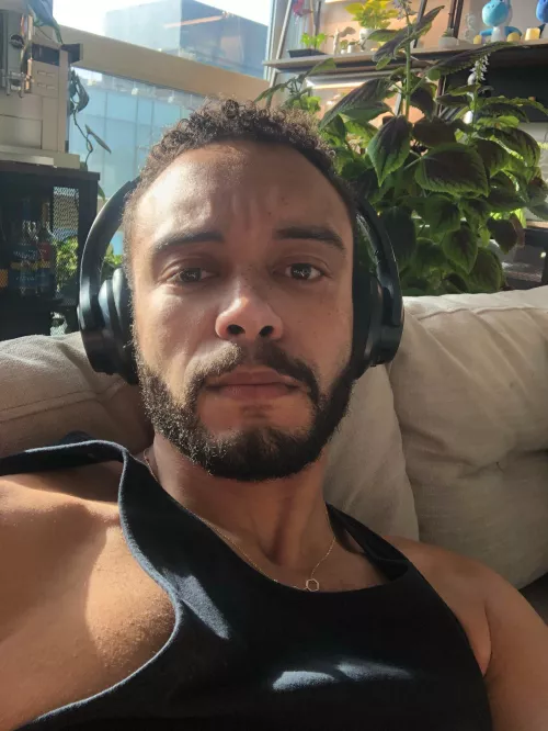 Running out of places to put my plants 🪴