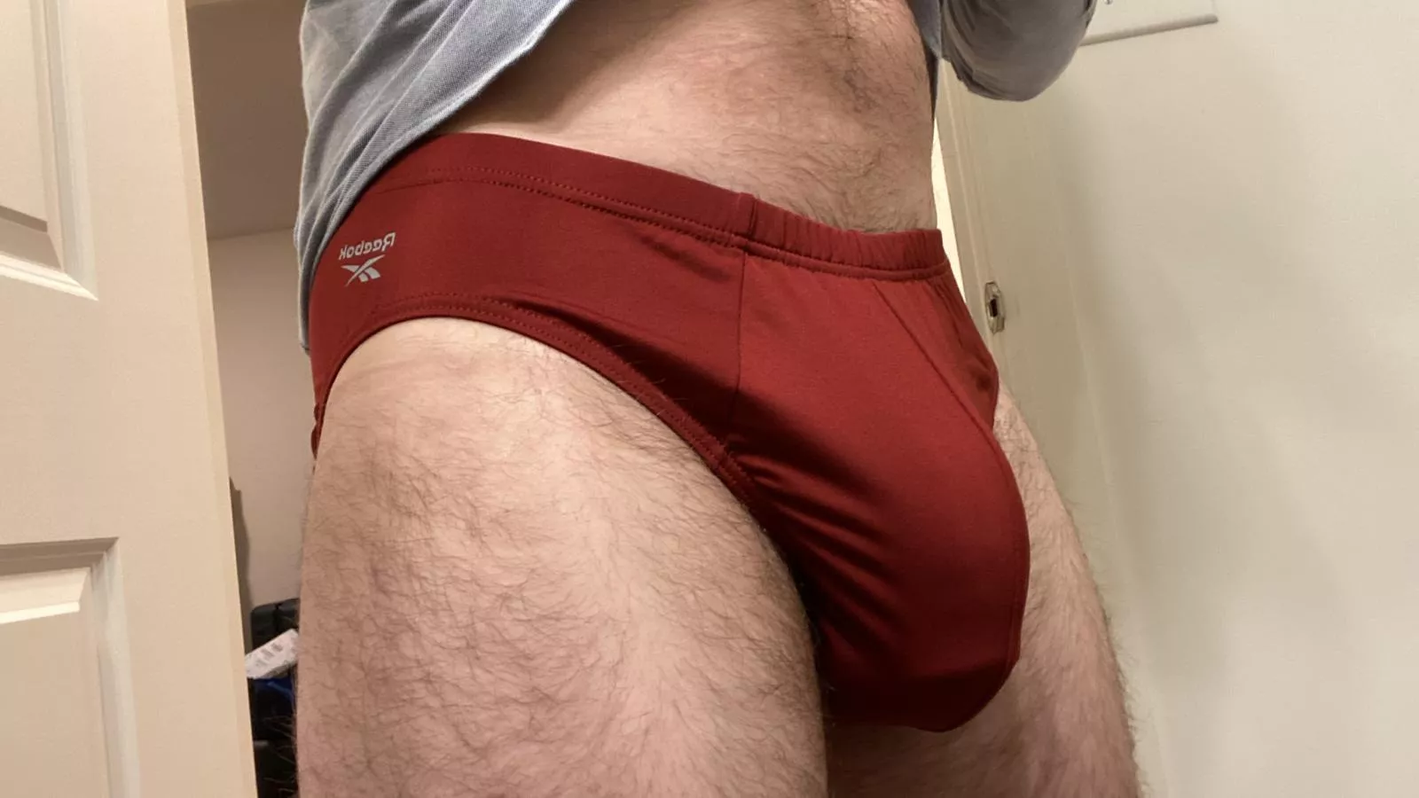 Tell me if you want to see me pull this thing out