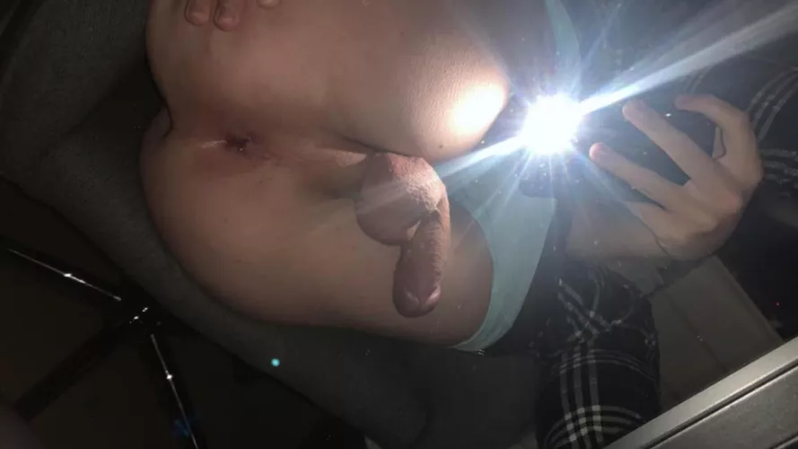 [20] who wants to take advantage of my hole?