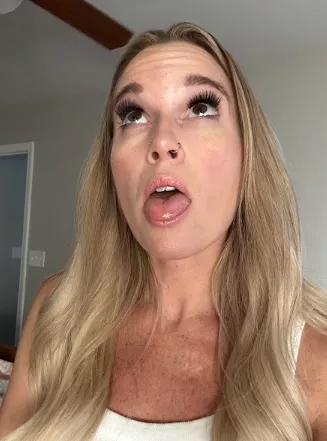 Am I a bad mom for wanting hot cream so bad??