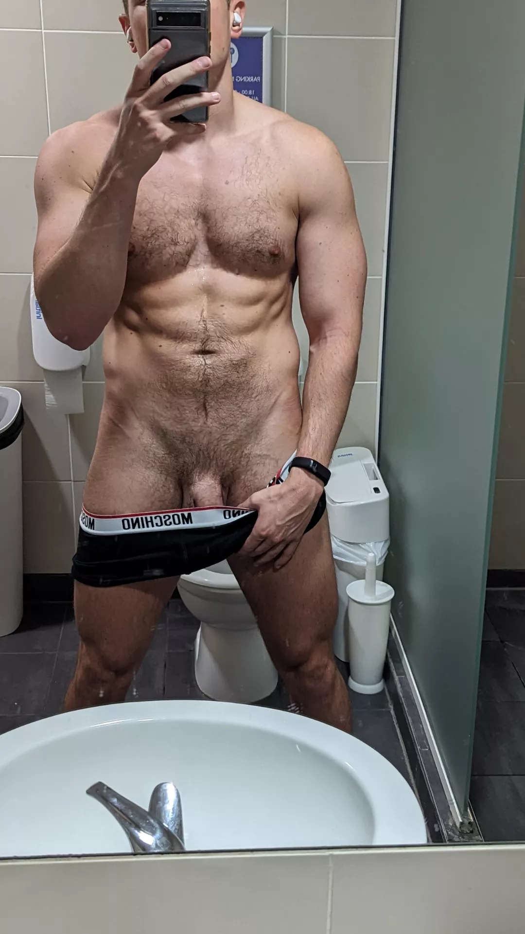 Anyone like and English lad? 