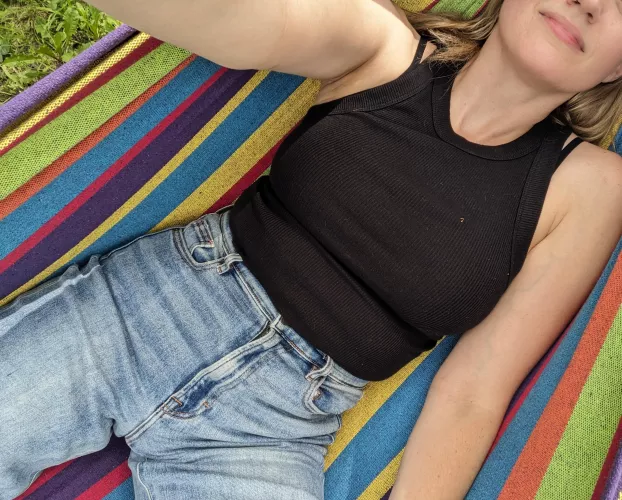 Didn't realize I could have camel toe in jeans...