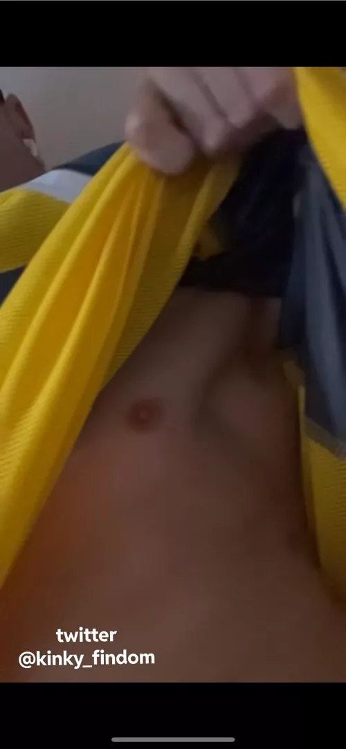 Dm me to take a sniff