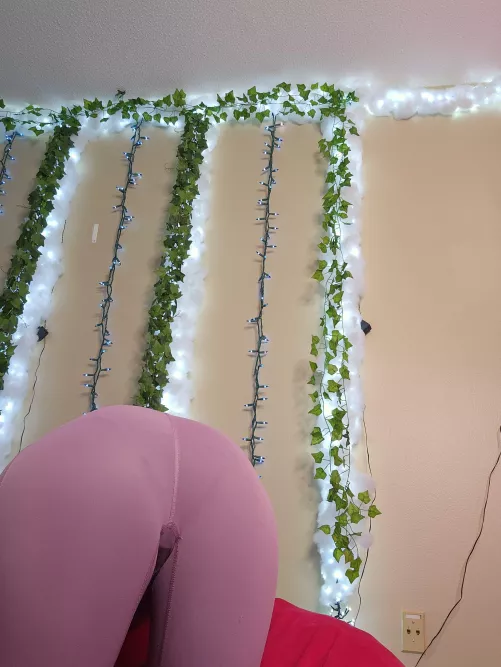 do you want a closer look at my leggings