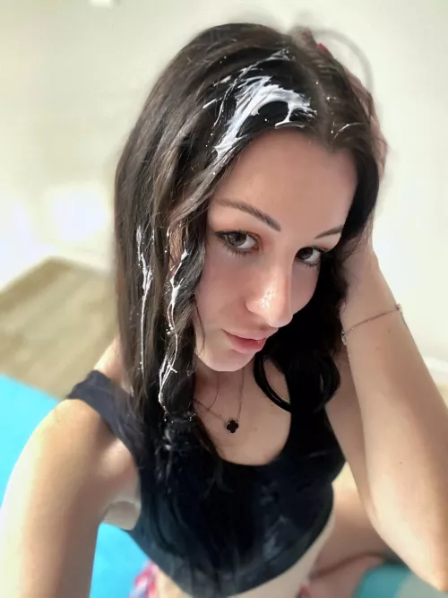 i love the cum on my hair such an interesting vibe creates