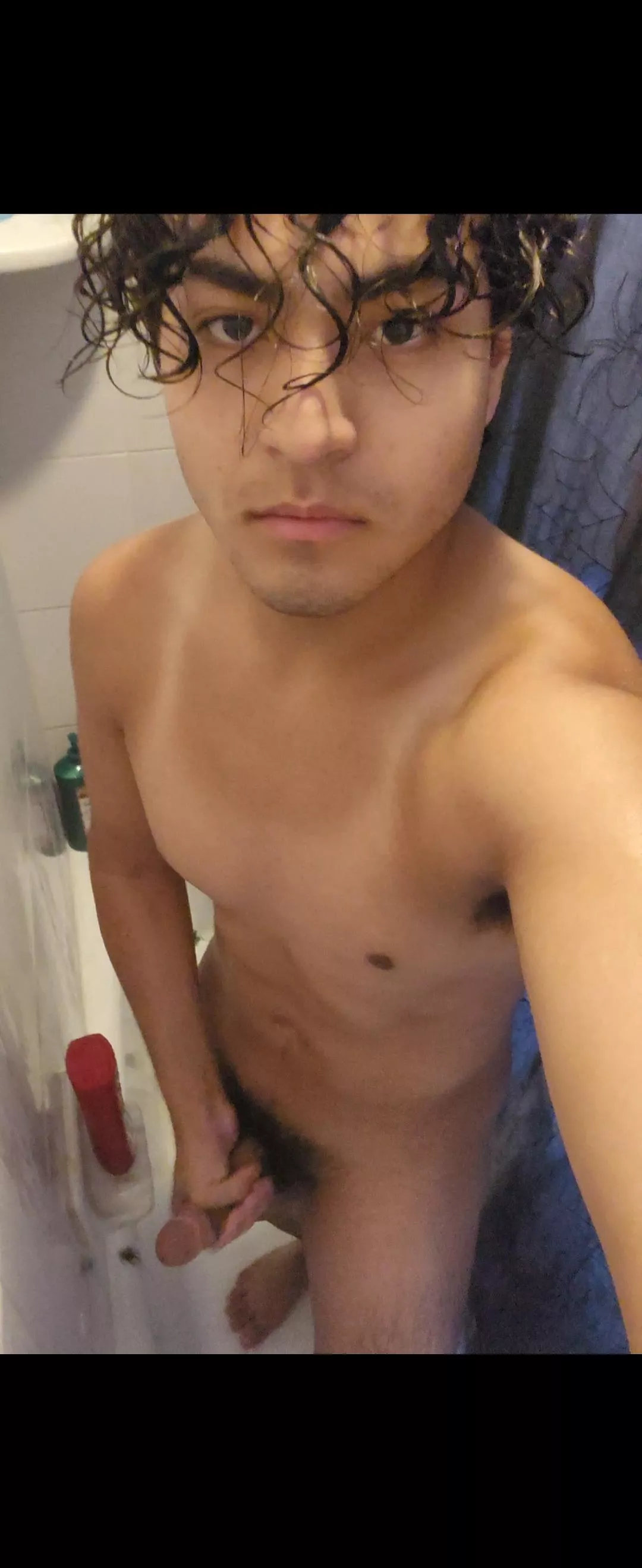 Let's have some shower fun, who's gonna help me?