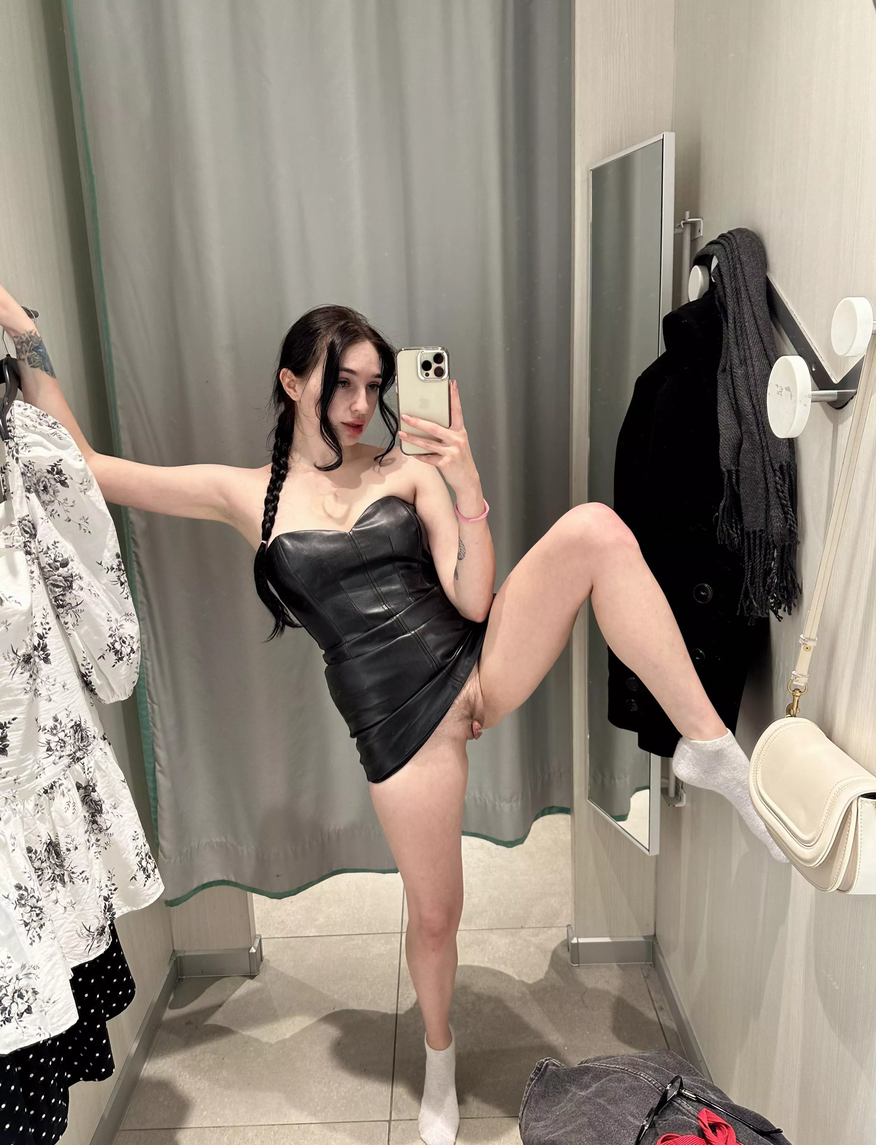 Making the fitting room my private studio