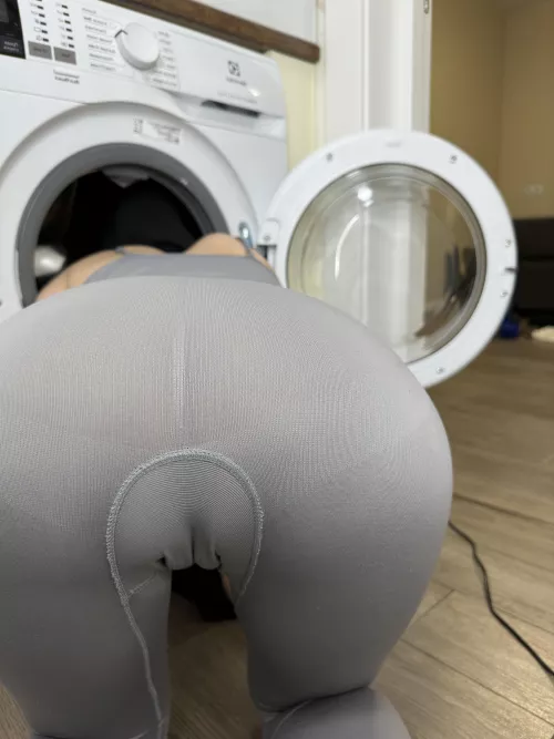 My ass is getting too big for leggings.