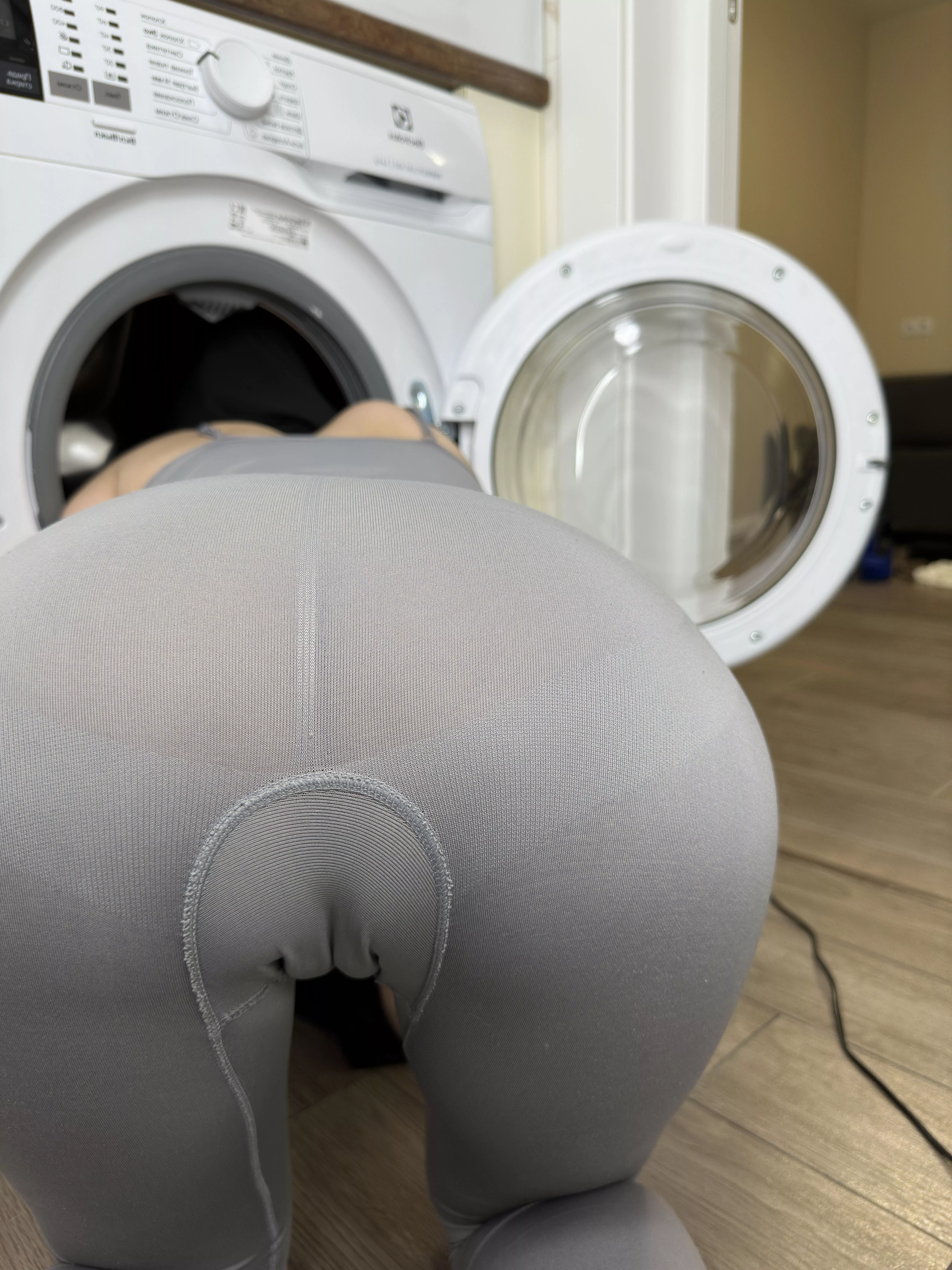 My ass is getting too big for leggings.