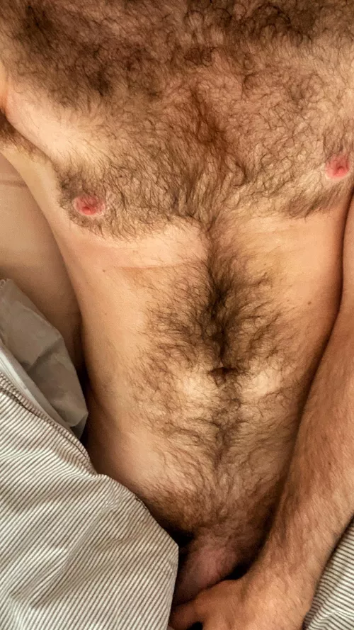 Spend the day in bed with me? 