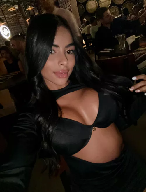 This is how you can find me waiting for you to approach me at the bar