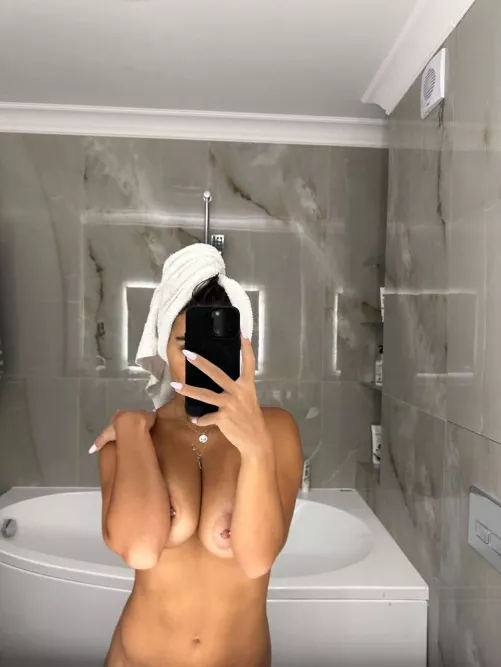 This ones for all of the partners who never get sent any hot pics