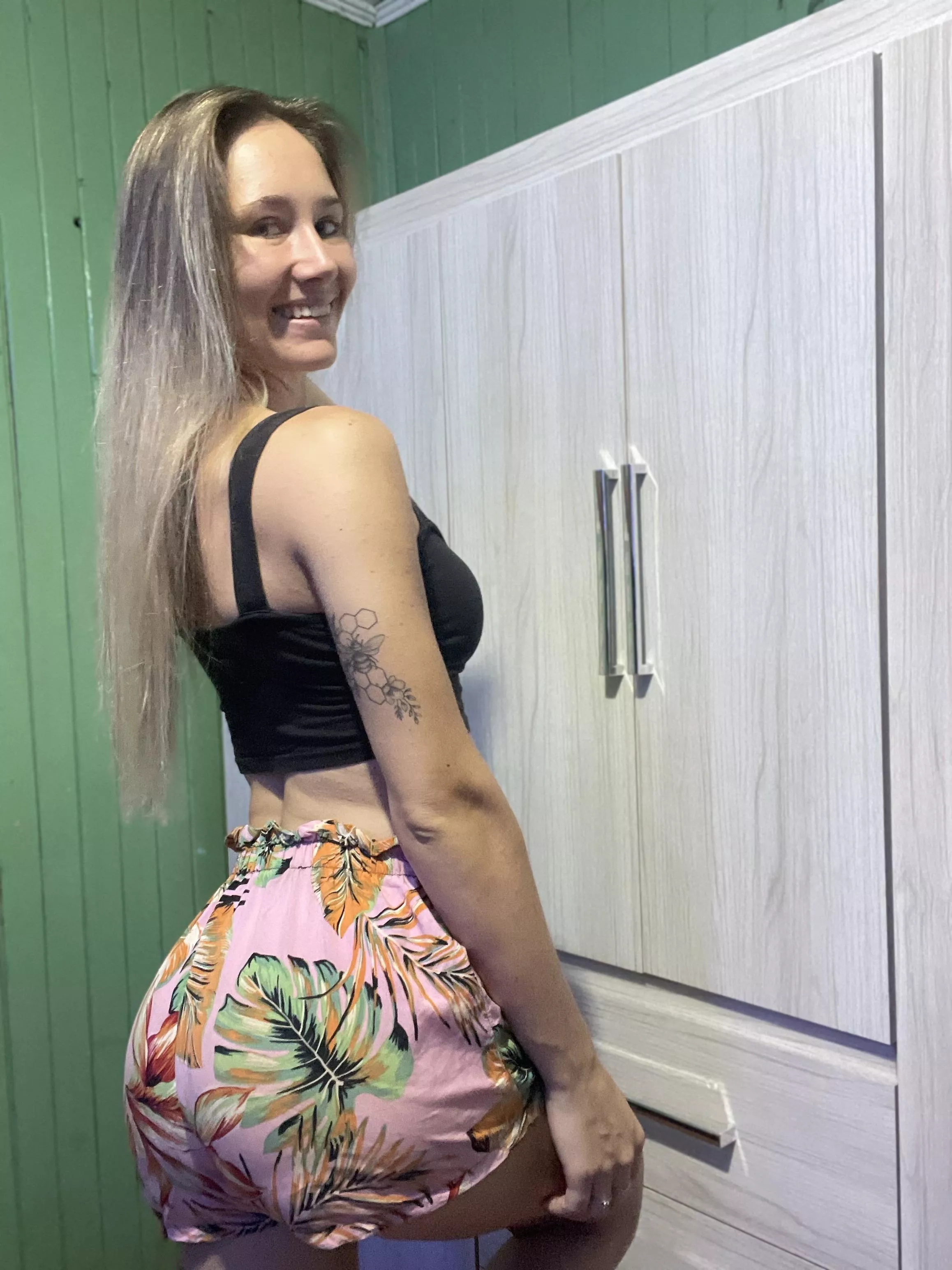 Would you dare to discover what's behind this smile