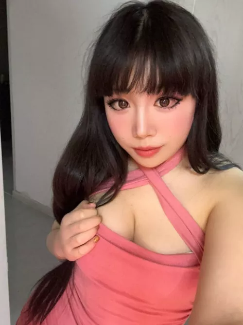 are you into petite Japanese girls like me?