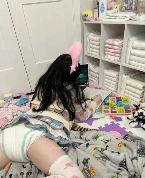 diaper check? but im busy colourin >:C