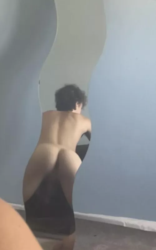 I need your babies (bbc and Latino guys hmu) let’s breed 