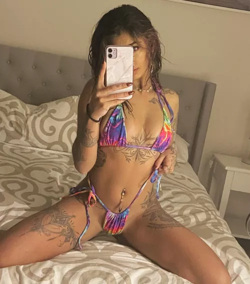 Is it weird that I want to try an older guy now?