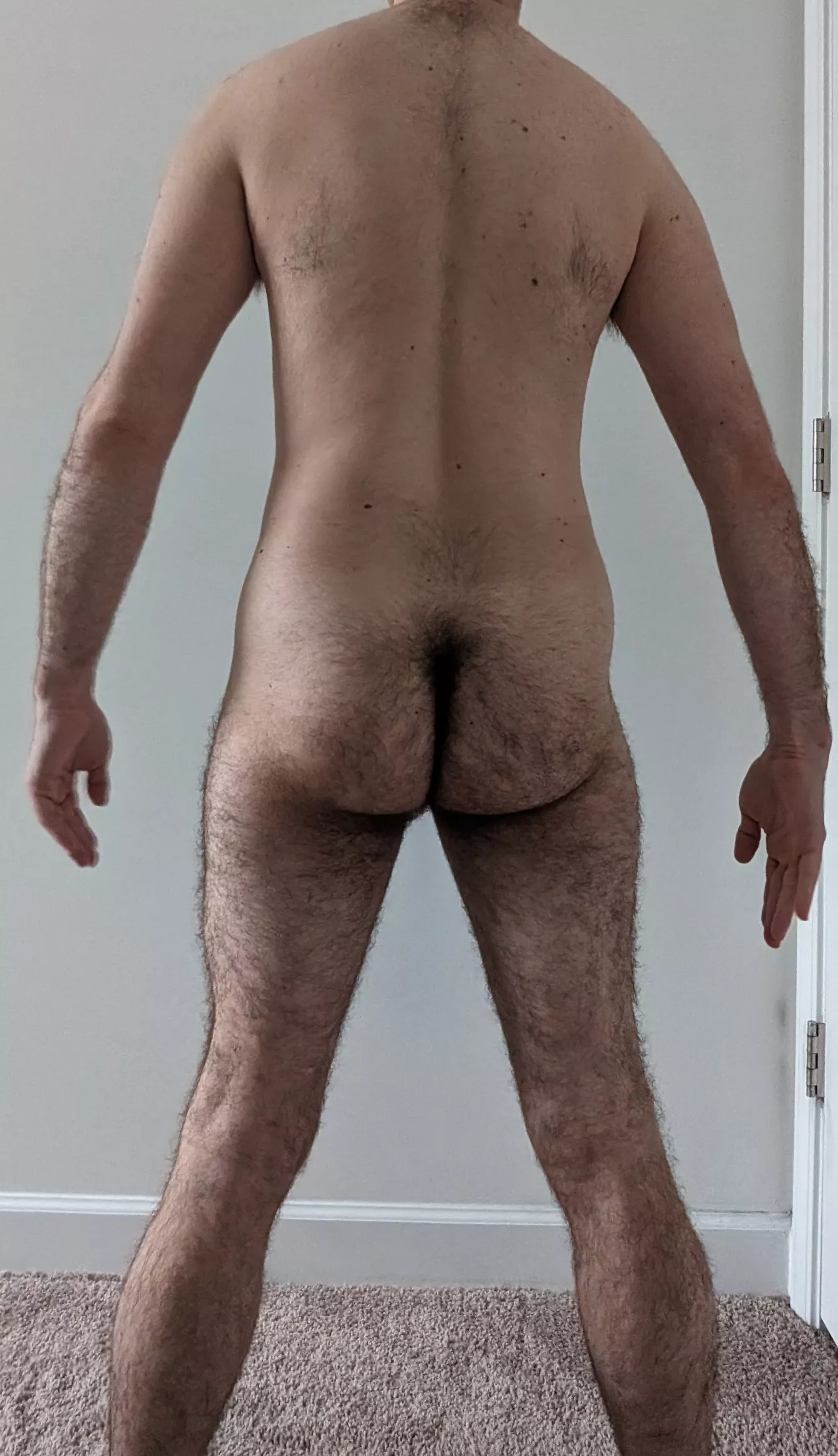 Showing off my hairy butt from behind 