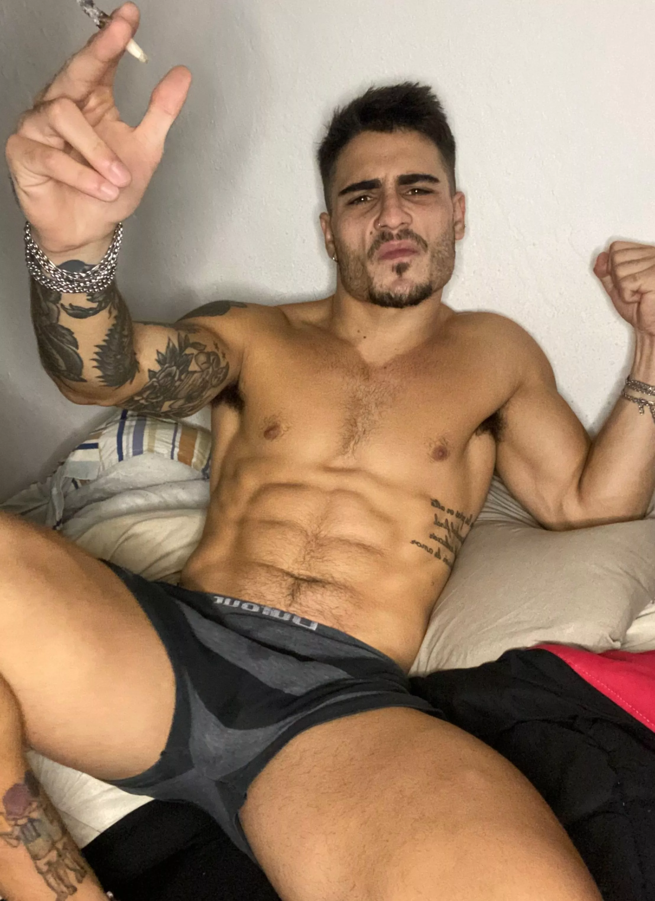 Want to lick these pits, baby?