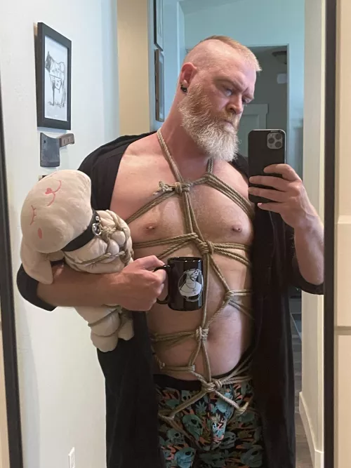 Featuring my adorable model (and rope bunny), Bun