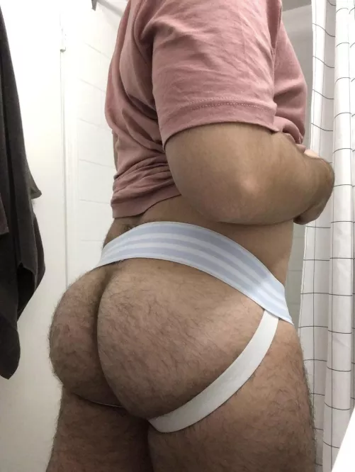 Grab it like a saddle