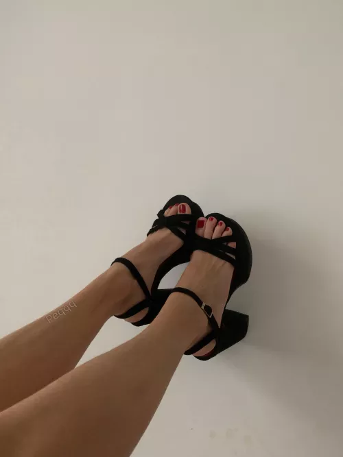 I just painted my nails and felt cute 