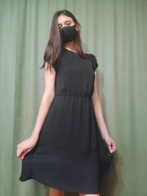 I'd like you to stand behind me and hug me