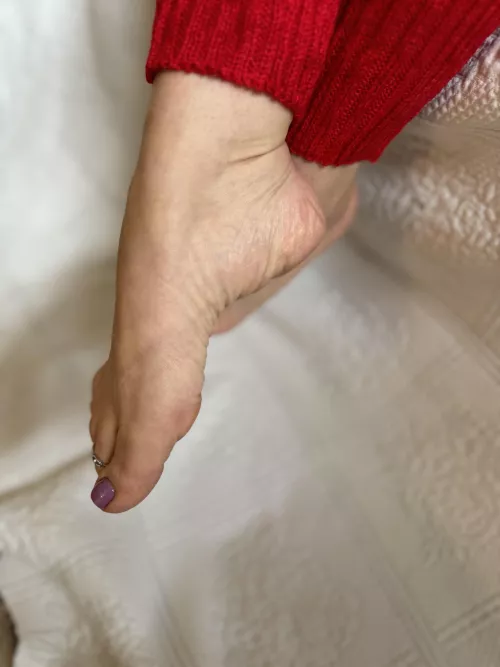 Keepin Warm with Red Leg Warmers.