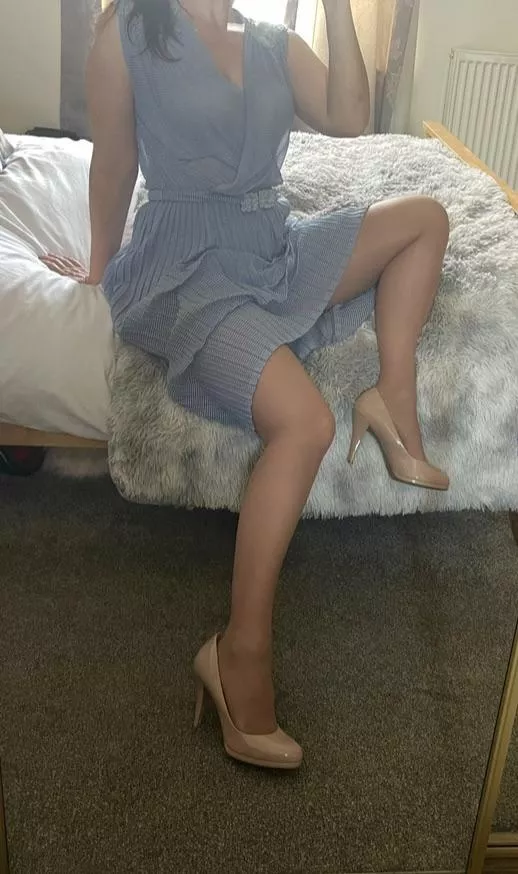 Sheer vintage summer sun dress with heels