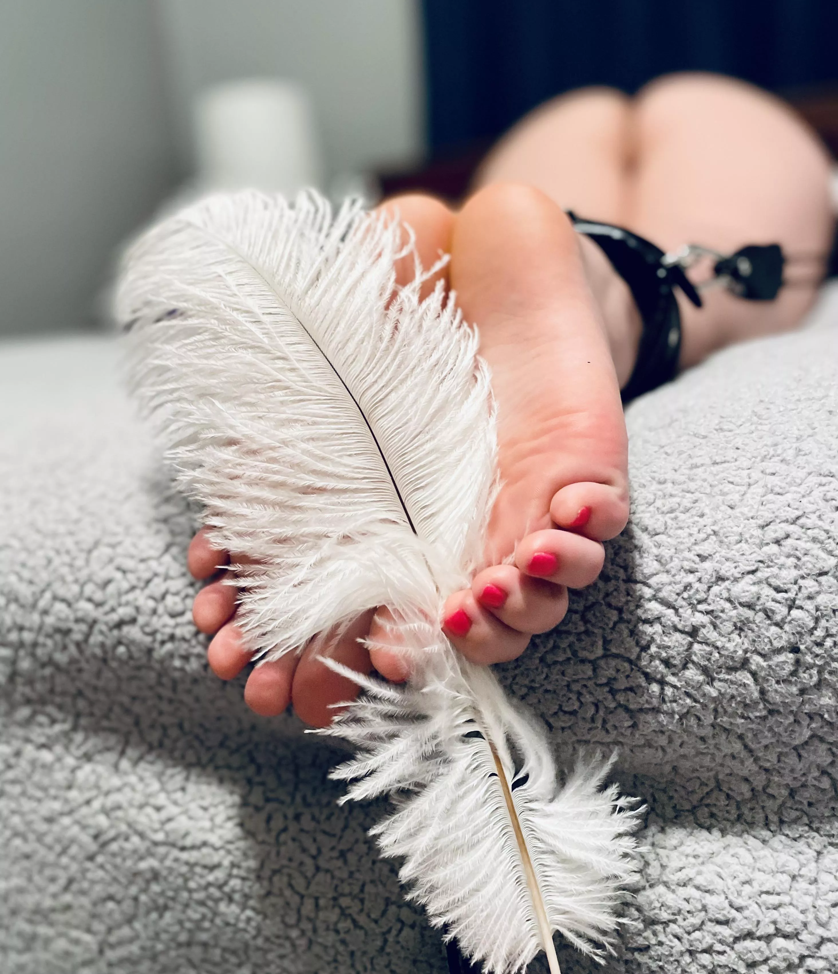 Soft Feather Tickles