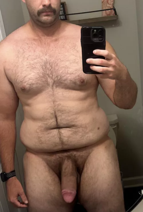 Think you can handle a chubby guy ? 