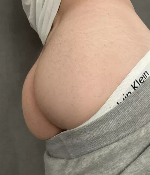 Who wants a piece?🎂