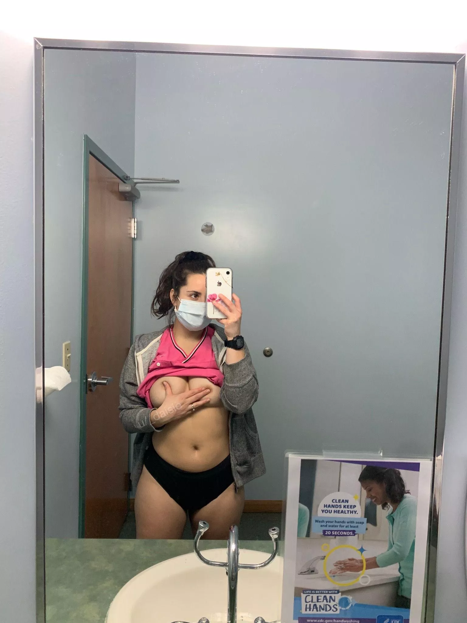 would you feel up your vet tech?