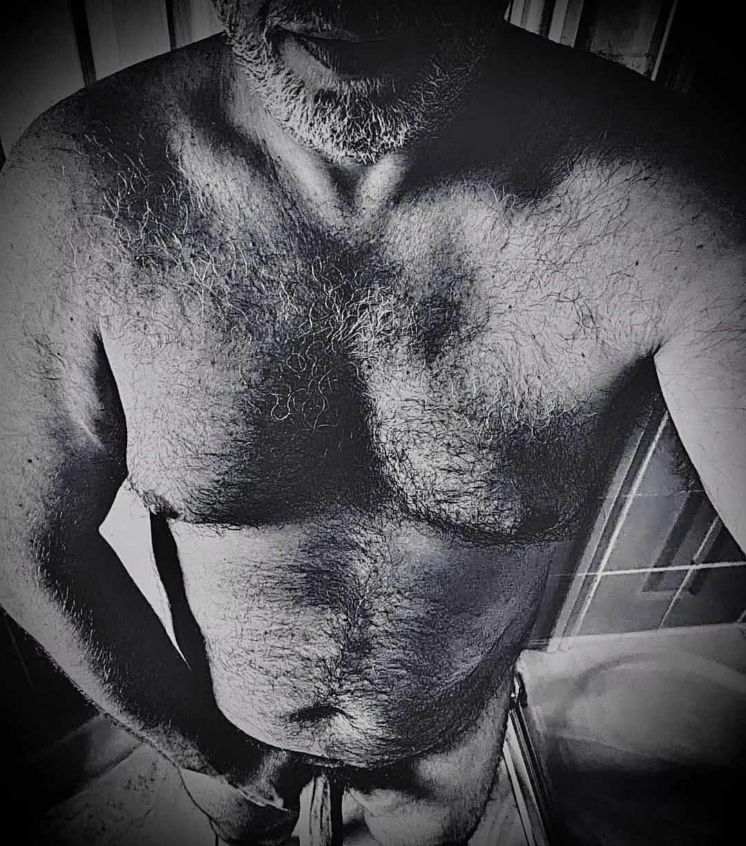[45] Girls do you like a 🇬🇧 Dadbod?