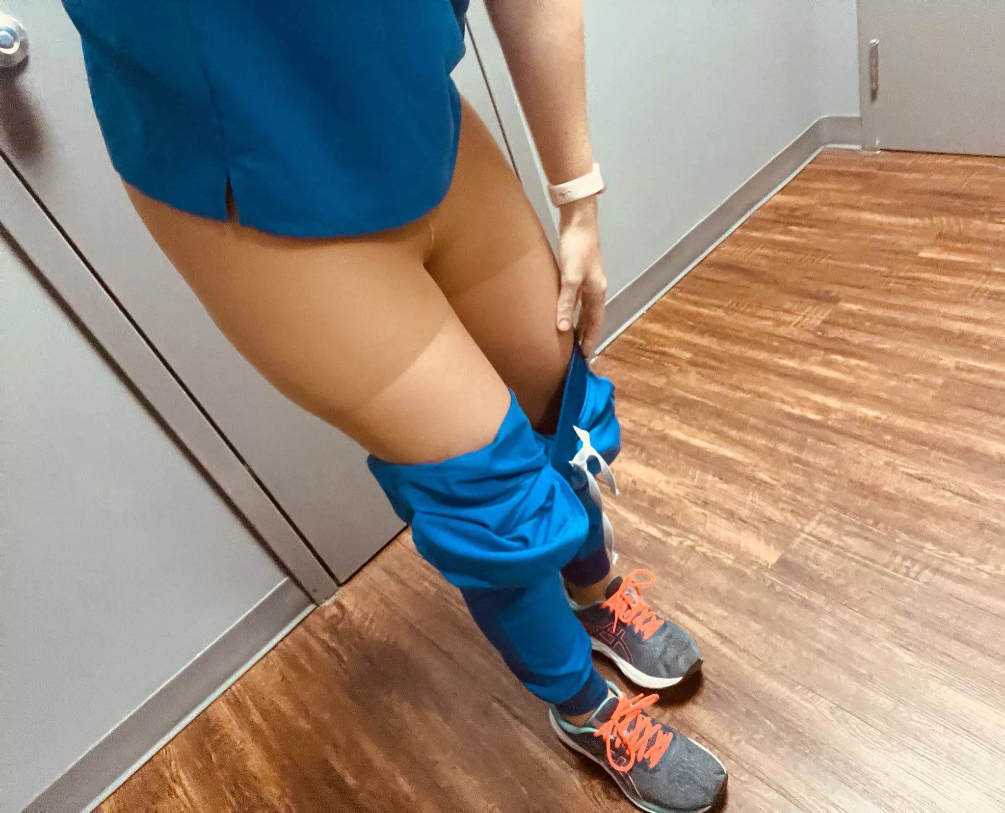 About to head in [f]or my shift!