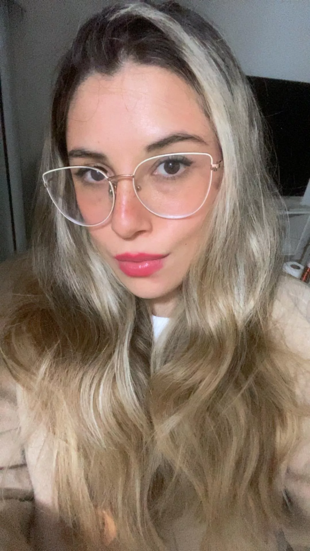 blonde trophy waiting to be taken