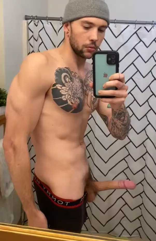 Go down on your knees 