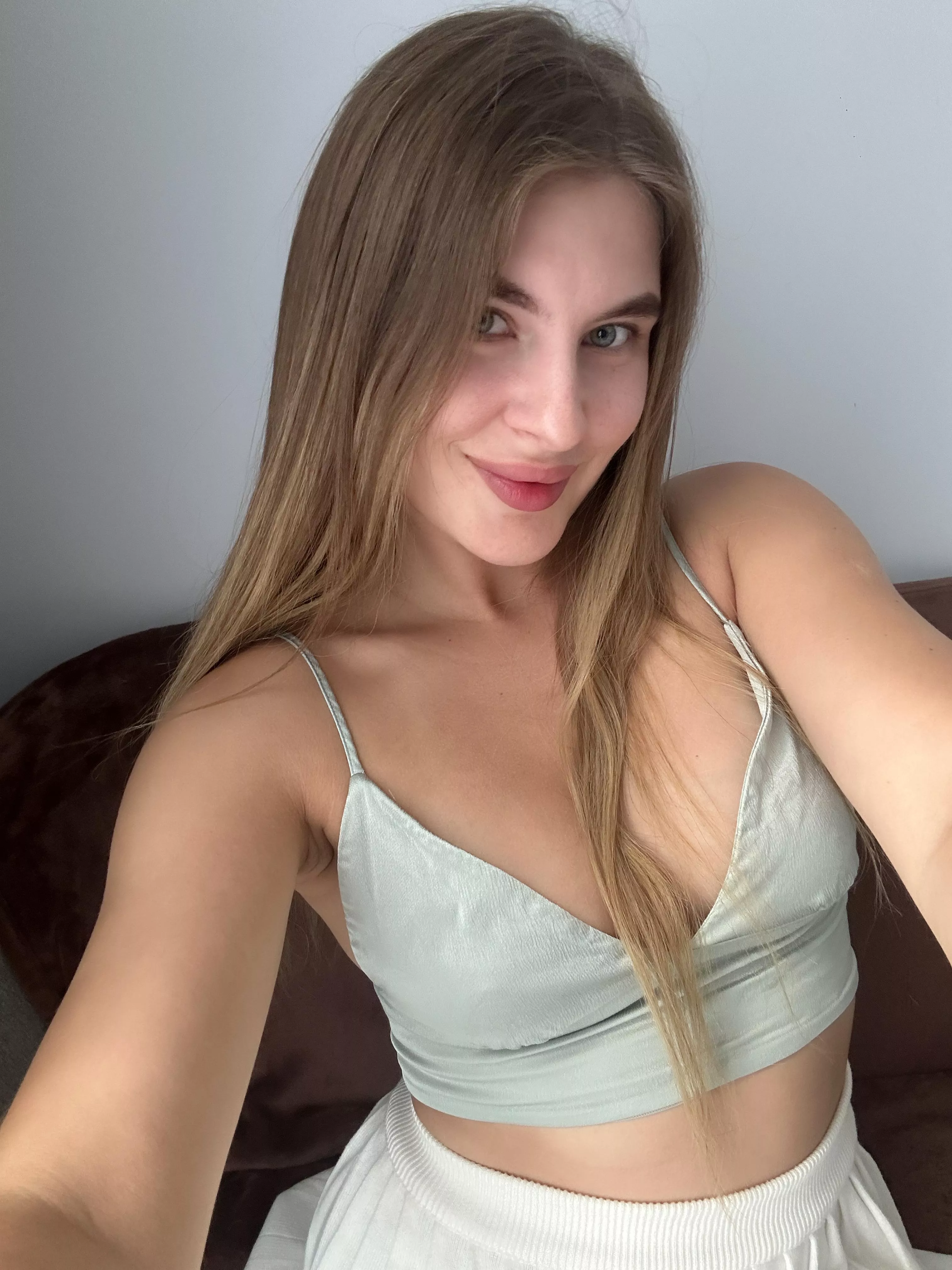 heeey, this is my first post here ^_^ (F24)