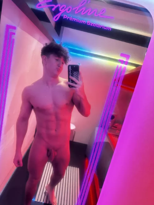 Hey , I M LIVE😈💦[CB: christianlevine_ ]