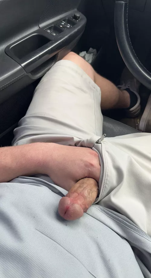 Idk I think it looks kinda thick right here (28)