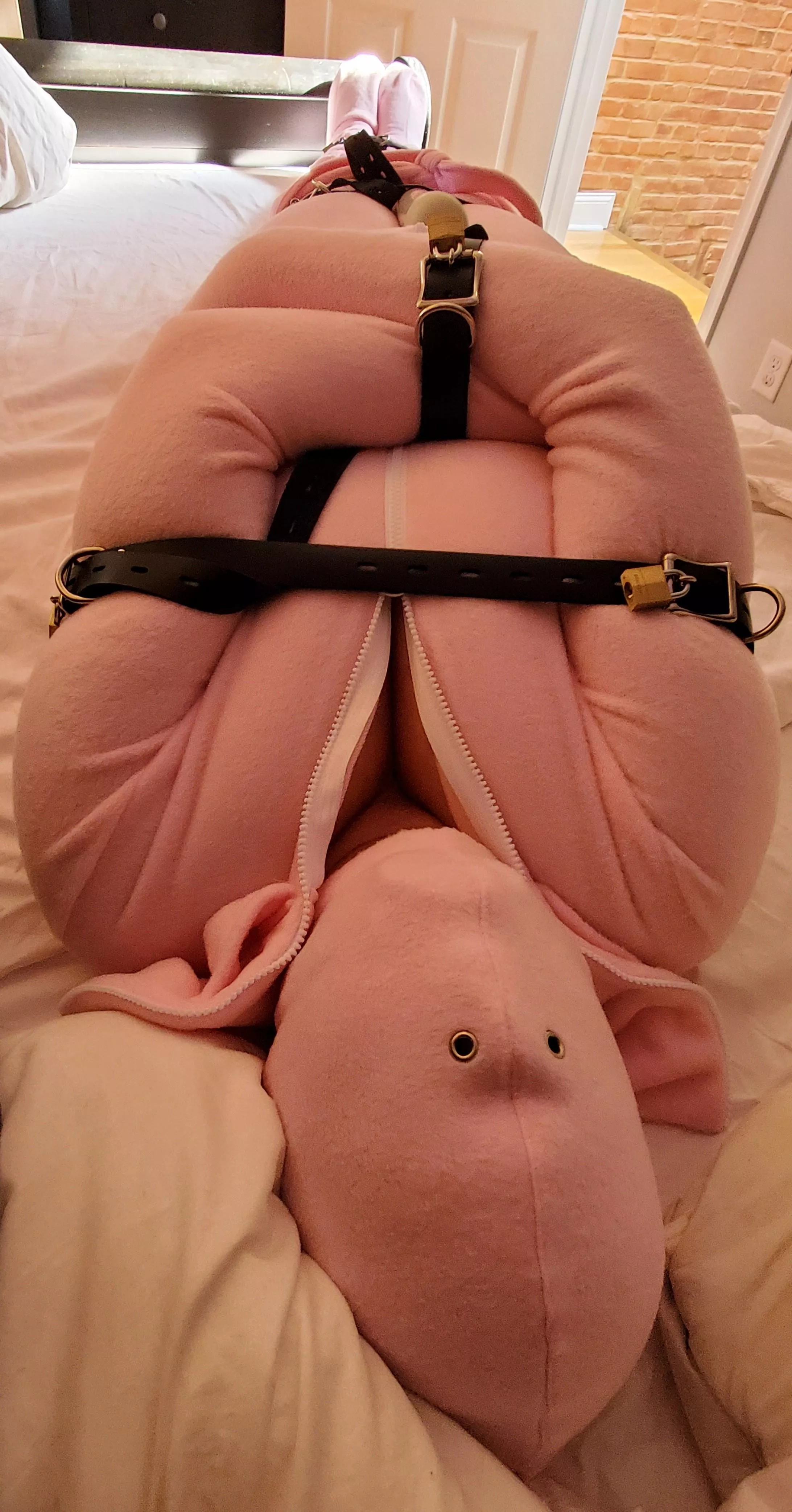 [OC] GF snug and cozy in her strait jacket onesie